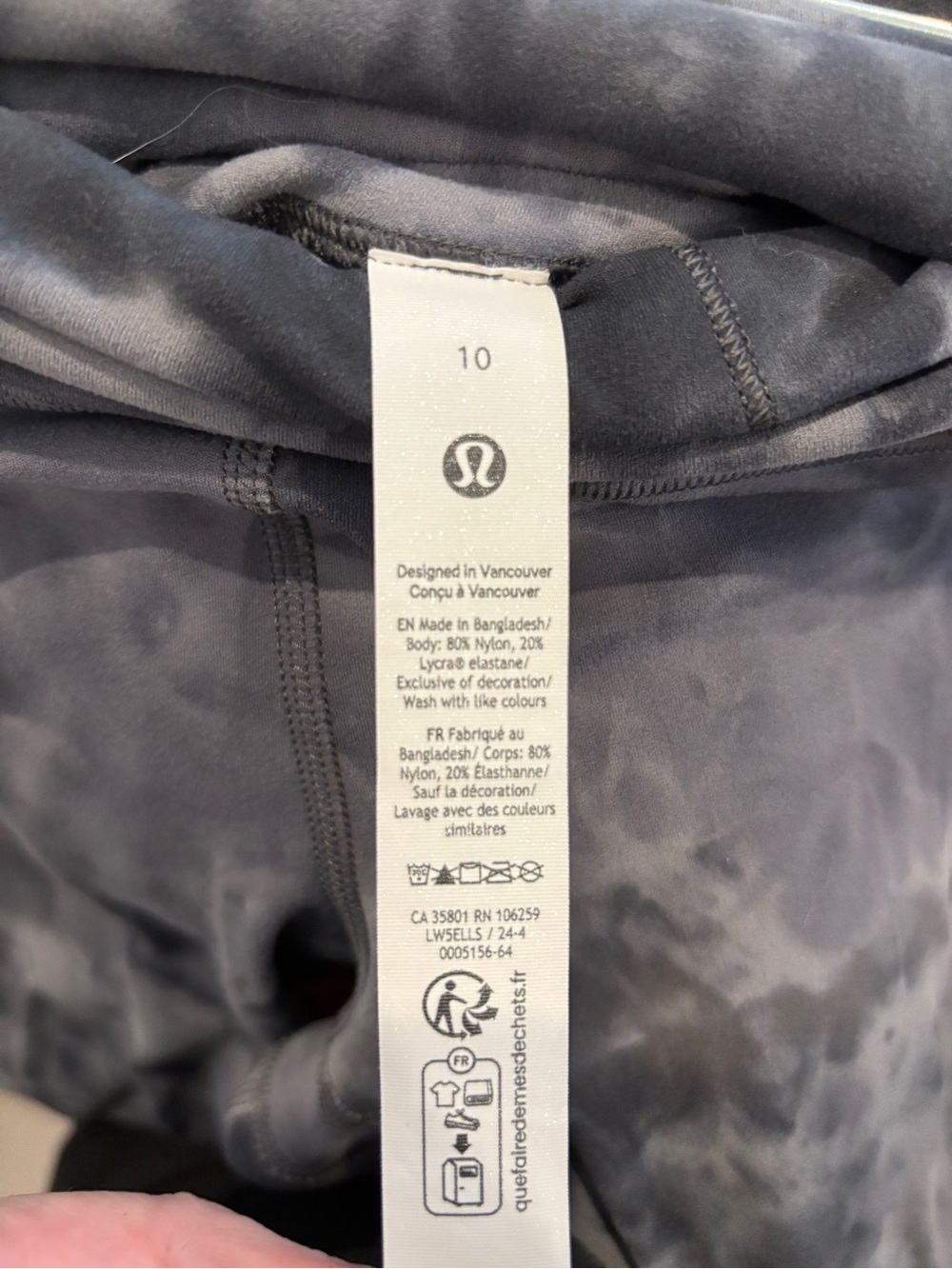 lululemon athletica Align High-Rise Pant 25”. Size 10 - Picture 8 of 11
